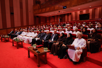 وزارة التراث والسياحة تعقد اجتماع لاستعراض البرنامج الوطني لتدريب وتأهيل القيادات العُمانية في القطاع الفندقي