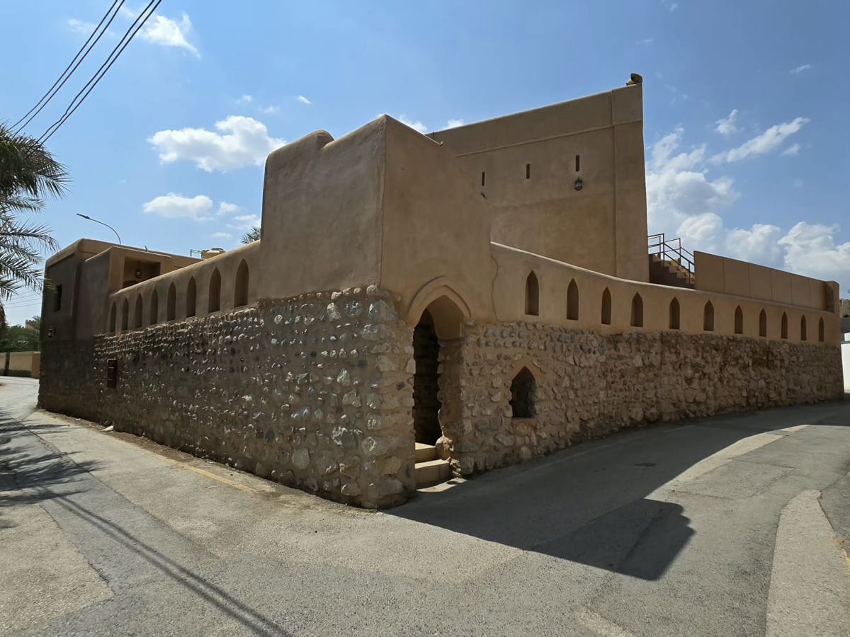 وزارة التراث والسياحة تواصل دعم مبادرات الترميم للحفاظ على المباني والمواقع التراثية — 1