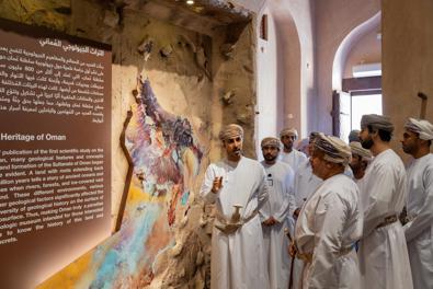 افتتاح معرض التراث الجيولوجي العماني "الاستدامة وفرص العمل" في نسخته الثالثة، في حصن الخندق بمحافظة البريمي