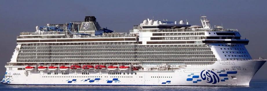 137,330 عدد السياح الذين زاروا سلطنة عمان عبرالسفن واليخوت سياحية خلال عام 2025م