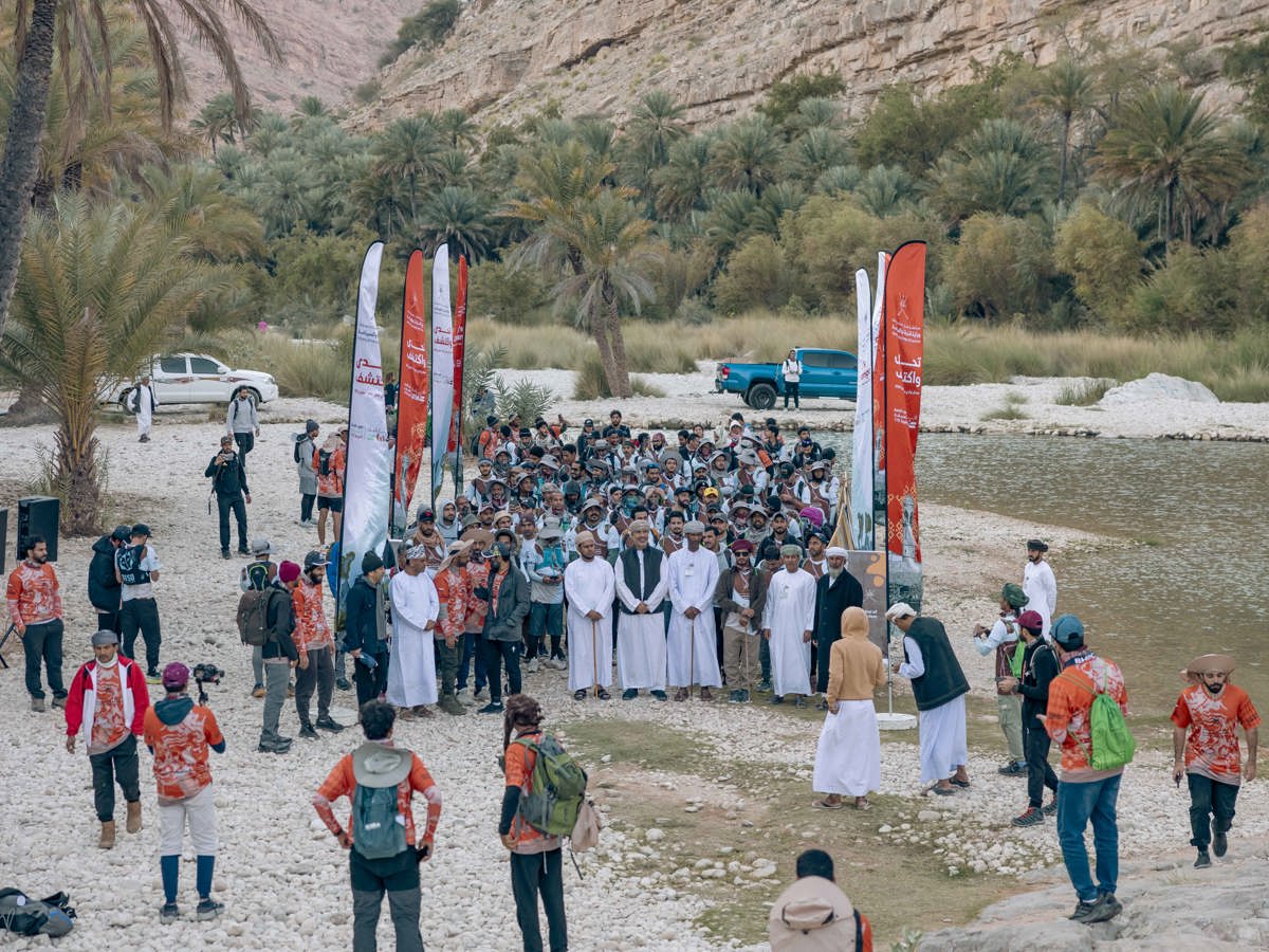 وزارة التراث والسياحة تنظم فعالية المشي الجبلي "تحدى واكتشف" مسار وادي بني خالد – طيوي  — 1