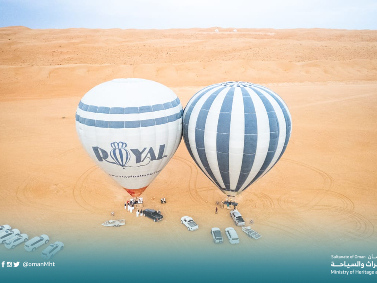 بمشاركة مجتمعية واسعة استمرار "مهرجان المغامرات الصحراوية برمال الشرقية" — 1
