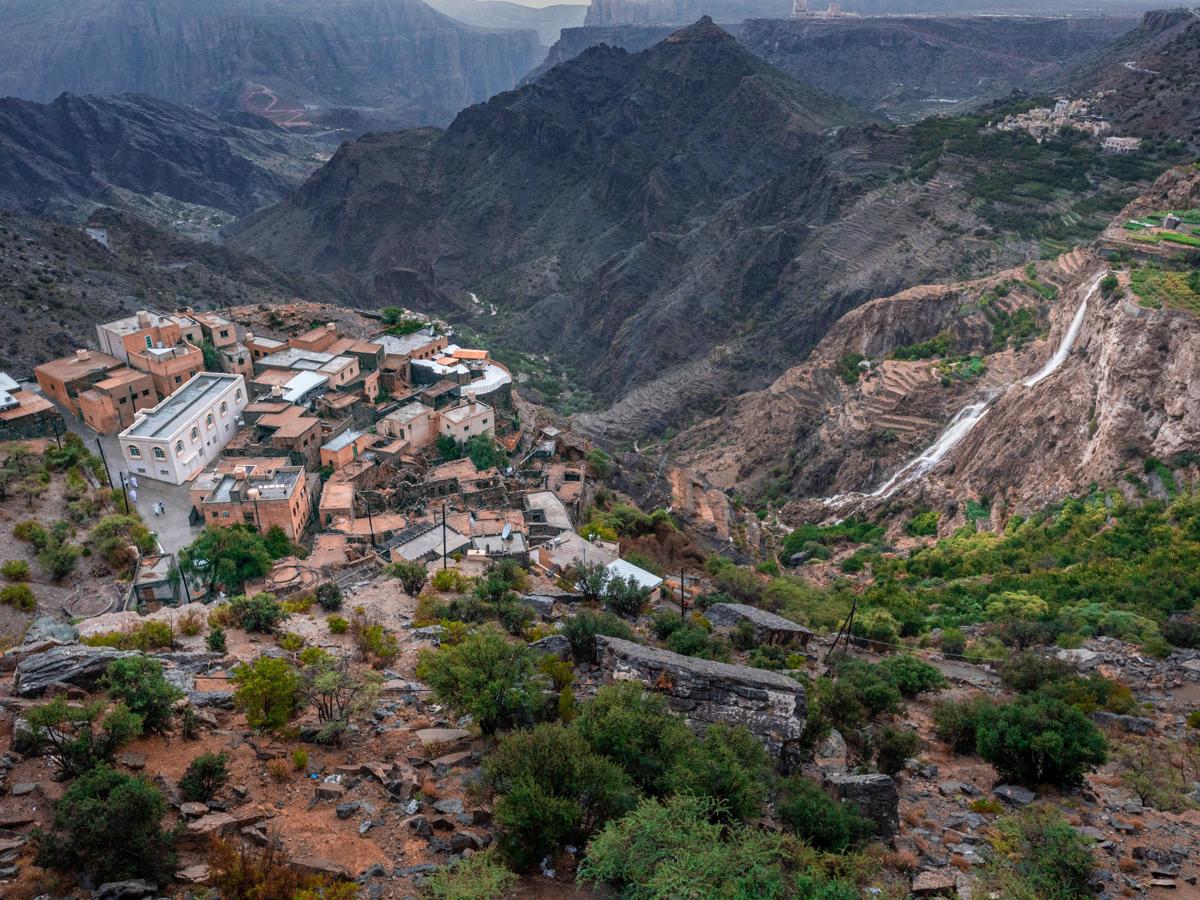 وزارة التراث والسياحة تنظم ورشة وطنية لتطوير حوكمة إدارة تنمية التراث والسياحة مع المحافظات — 1