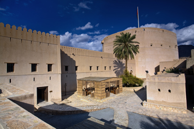 •	تراث سلطنة عُمان يتألق عربيًا: إدراج أربعة معالم تاريخية ضمن السجل العربي للتراث المعماري والعمراني